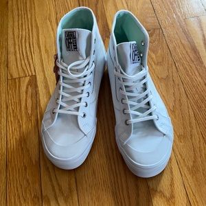 Vans black ball high SF